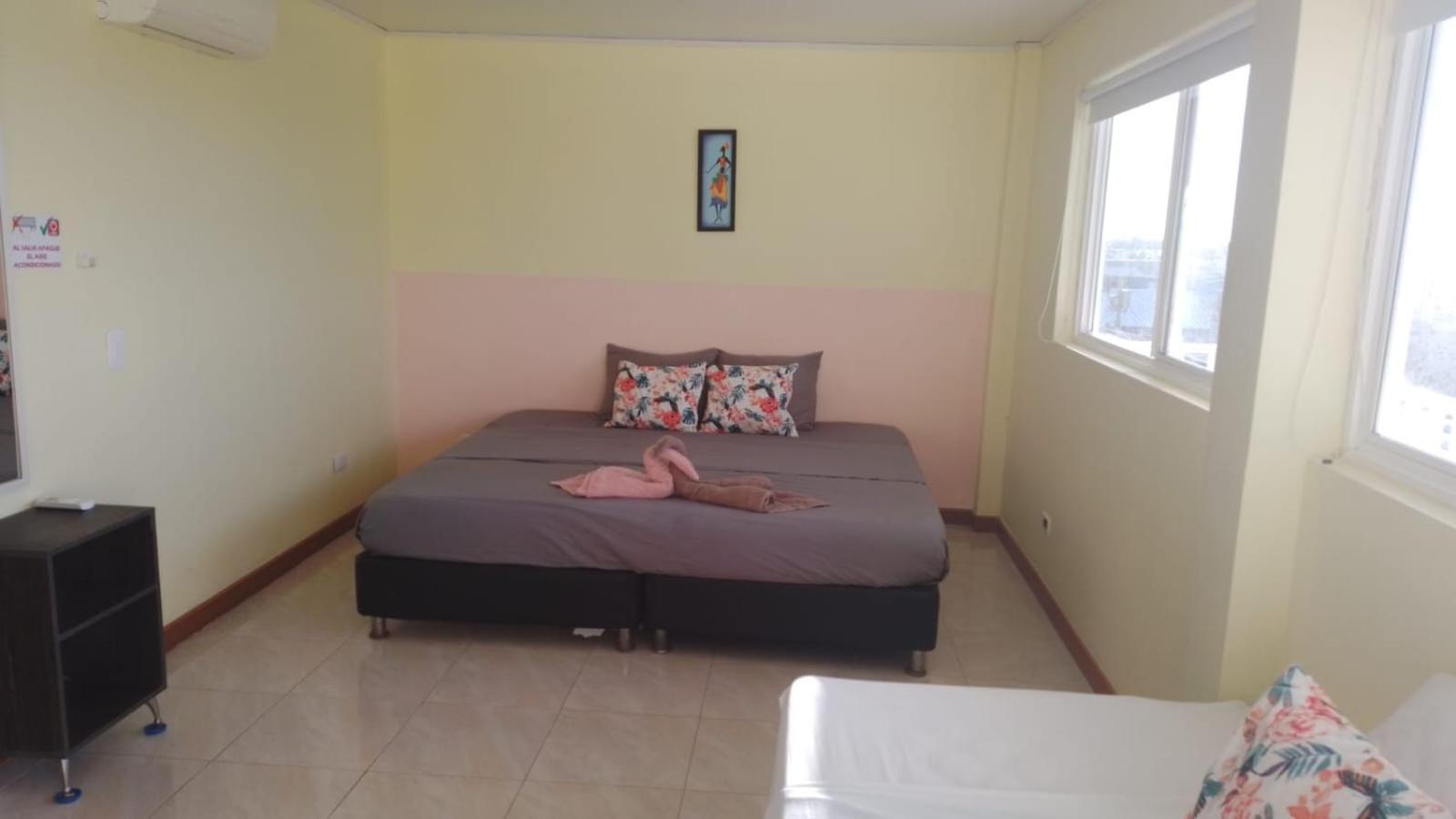 Victoria'S Gennie Bay Village Hostal San Andrés Kültér fotó