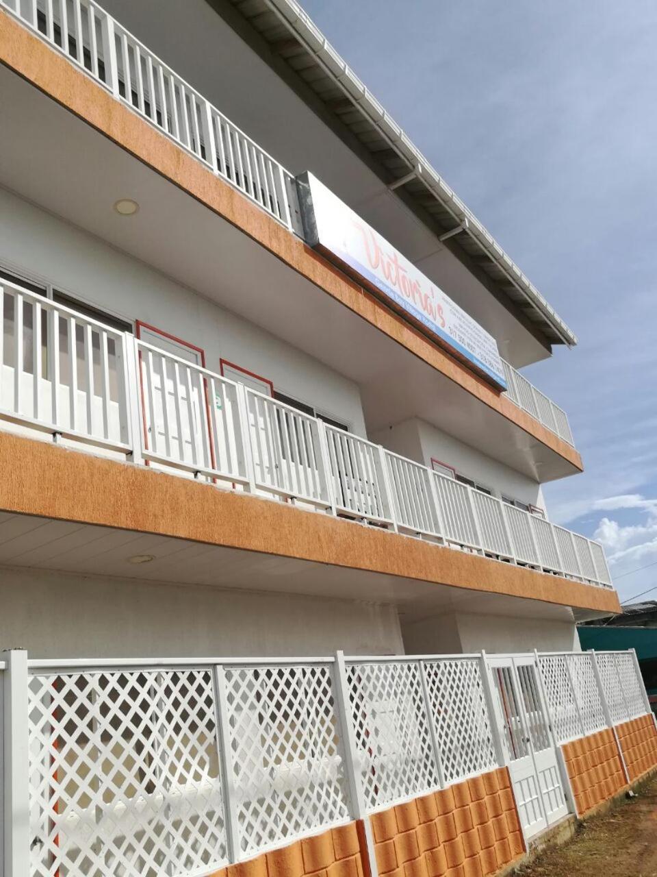 Victoria'S Gennie Bay Village Hostal San Andrés Kültér fotó