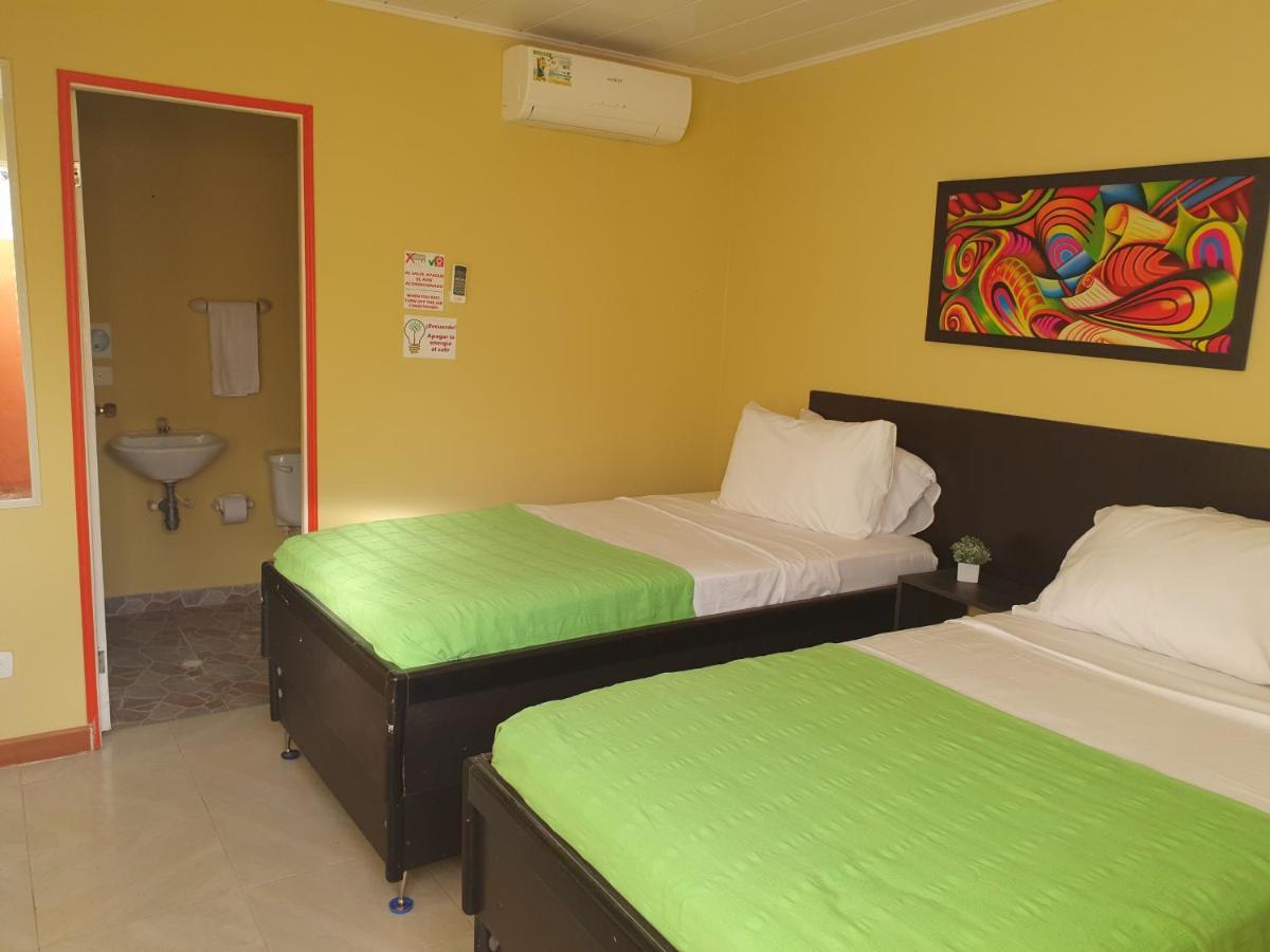 Victoria'S Gennie Bay Village Hostal San Andrés Kültér fotó