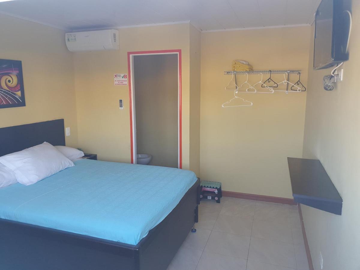 Victoria'S Gennie Bay Village Hostal San Andrés Kültér fotó